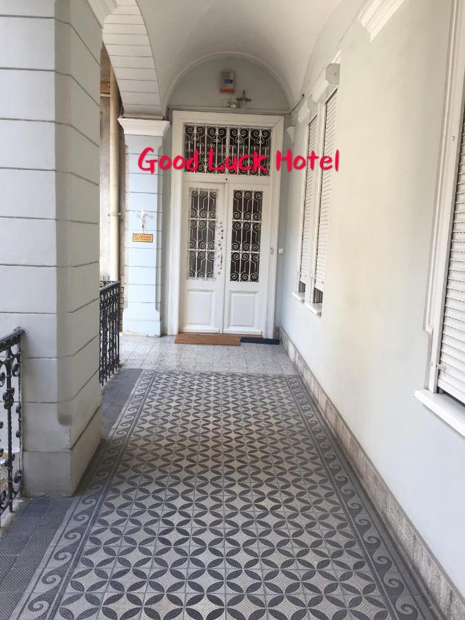 Good Luck Apartment Budapest Exterior photo
